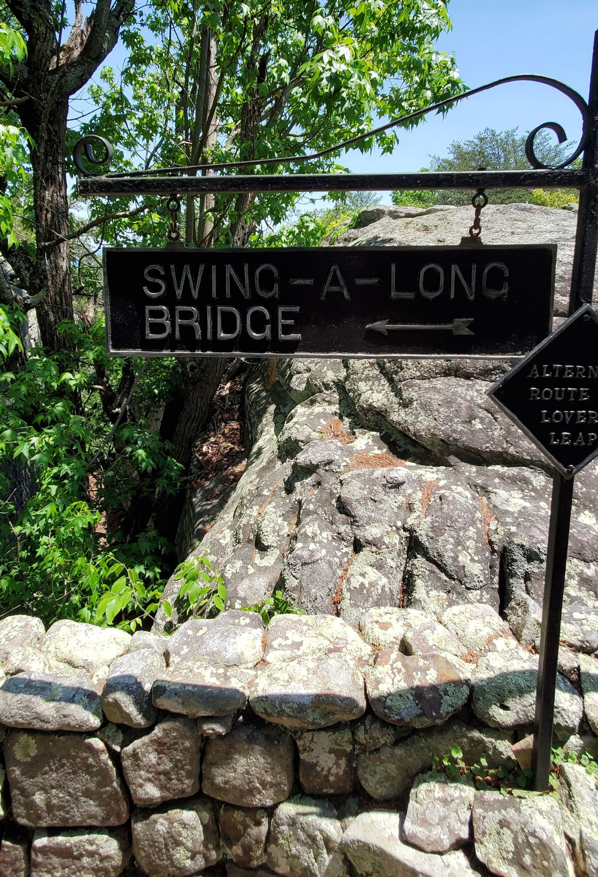 swing along bridge swinging bridge