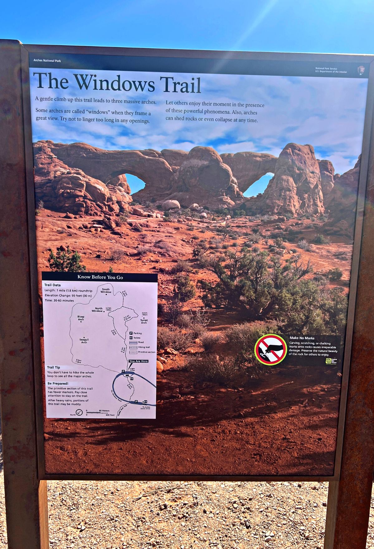 The windows trail at Arches National Park.