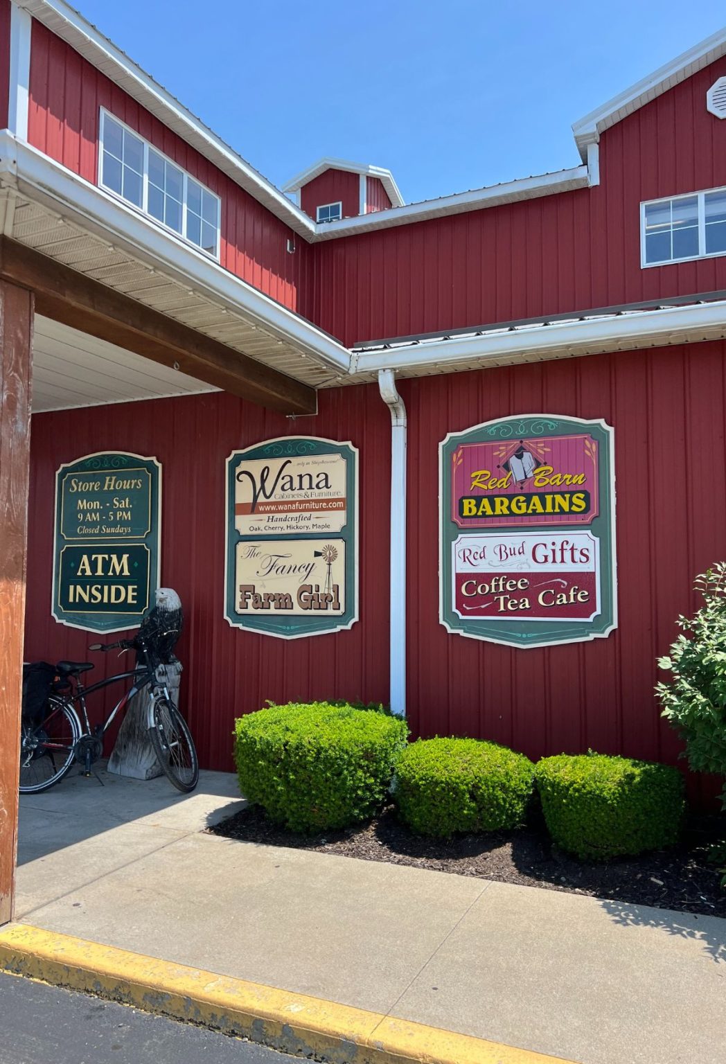 Guide to Visiting Shipshewana Indiana | Life in The RV